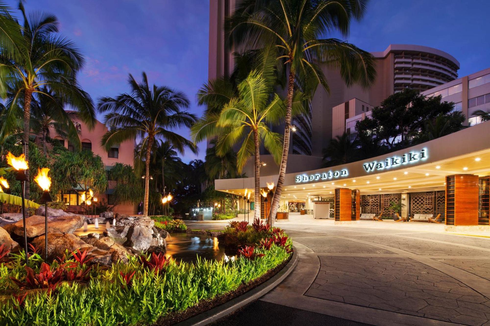 Sheraton Waikiki Beach Resort Honolulu Exterior photo